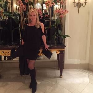 Meet your Posher, Alla